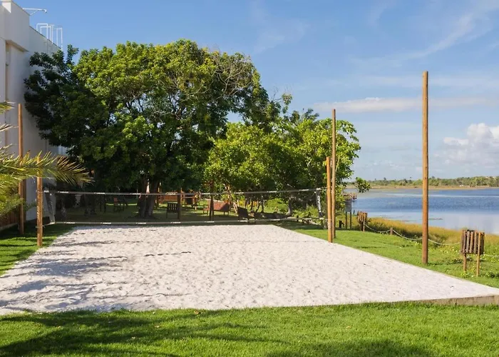 Apto Guarajuba Praia Condominio Porto Smeralda-100 Metros Da Praia