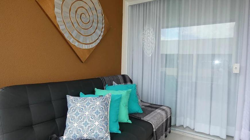 Na -condomínio Porto Smeralda Apartamento *